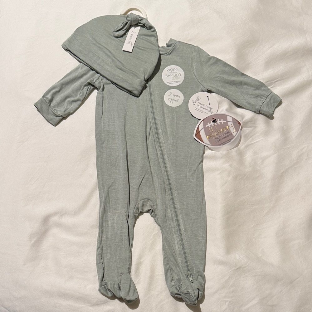 Rayon Bamboo Sage Green Footed One-Piece with Hat - 2-Way Zipper
